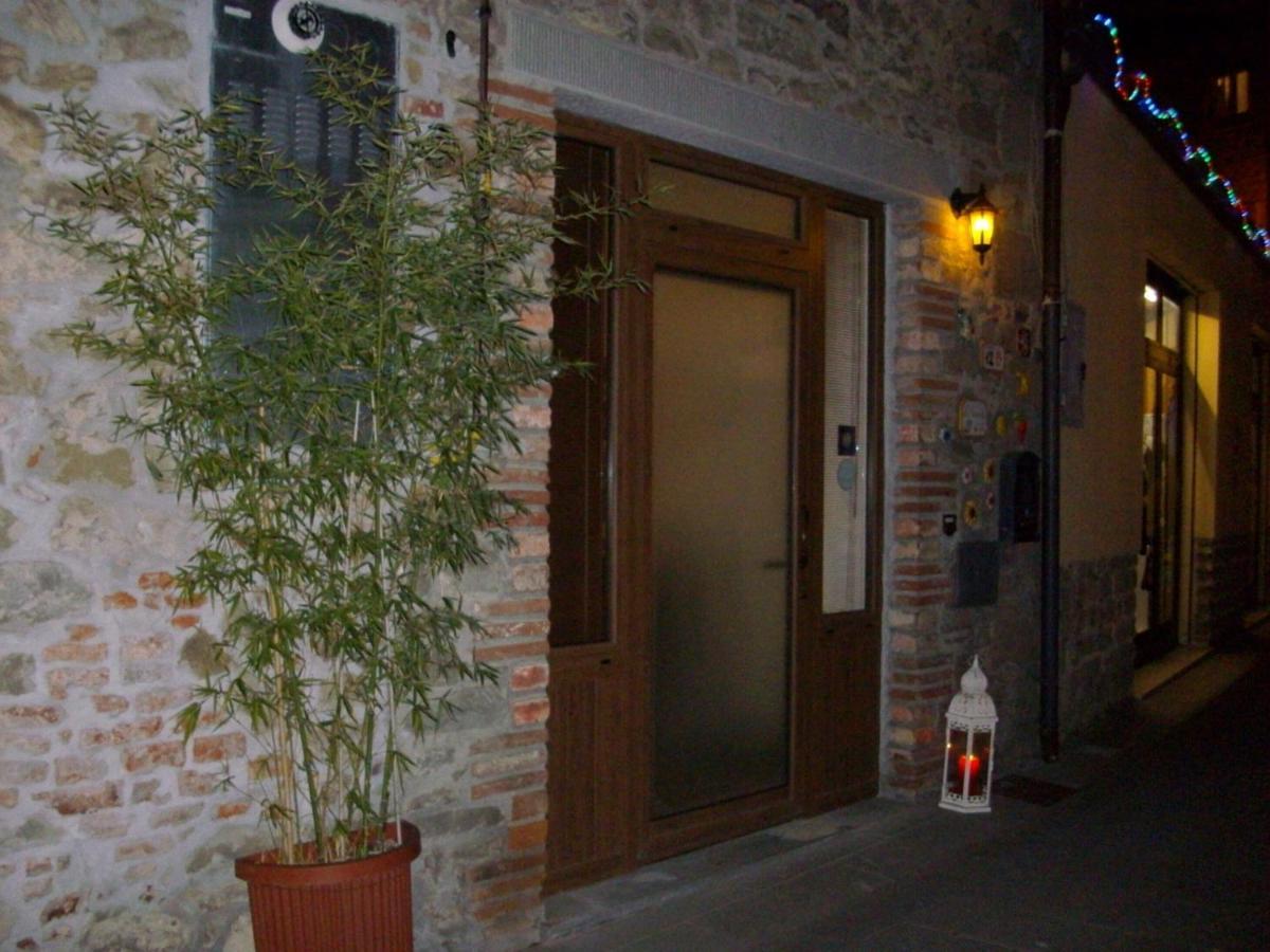 La Poventa Wi-Fi E Parcheggio In Centro Βίλα Tuoro sul Trasimeno Εξωτερικό φωτογραφία